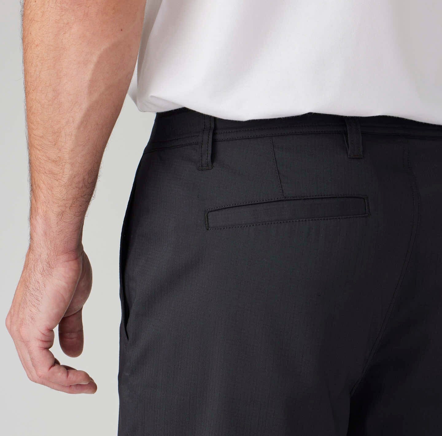 Icon Performance Short