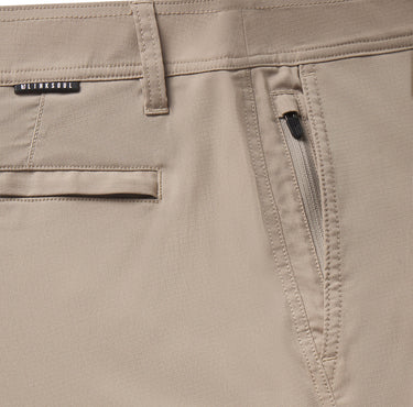 Icon Performance Short