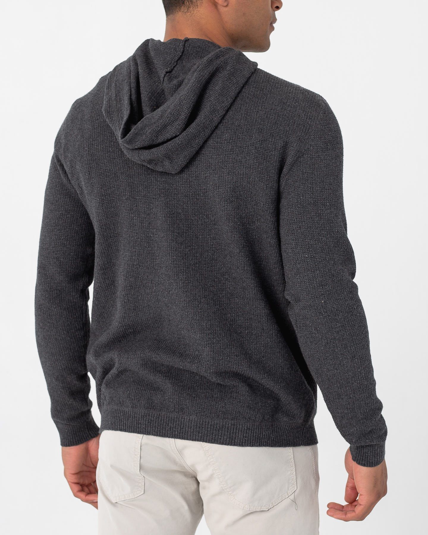 *Model is 6' 0", 175 lbs and is wearing a Medium