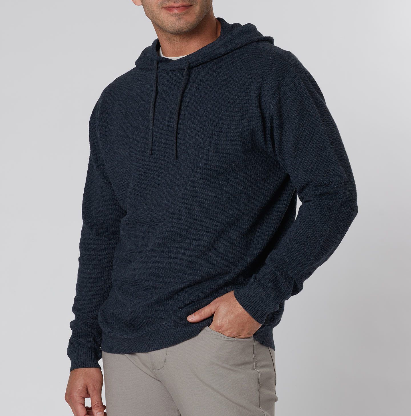 *Model is 6' 0", 180 lbs and is wearing a Large