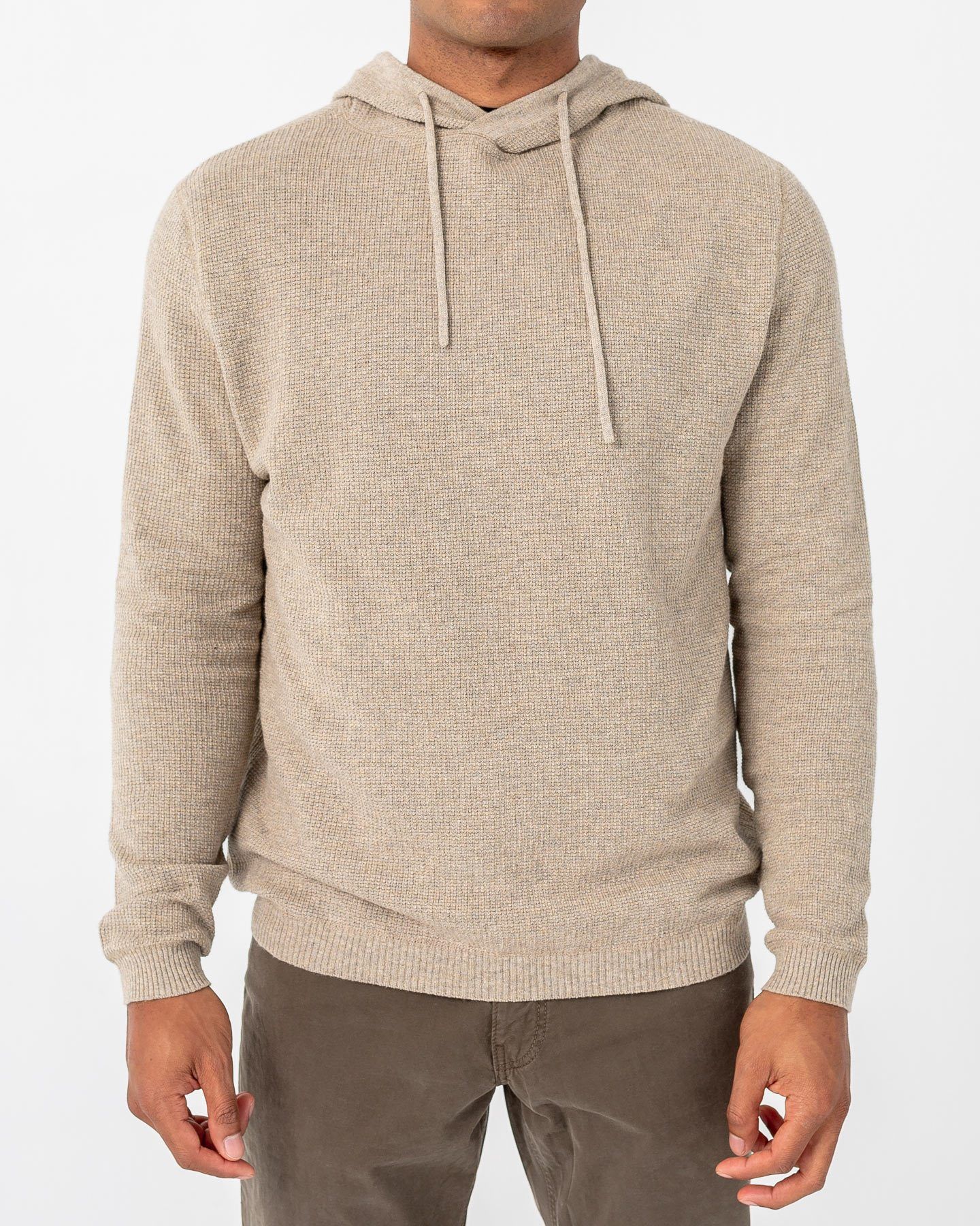 *Model is 6' 0", 175 lbs and is wearing a Medium