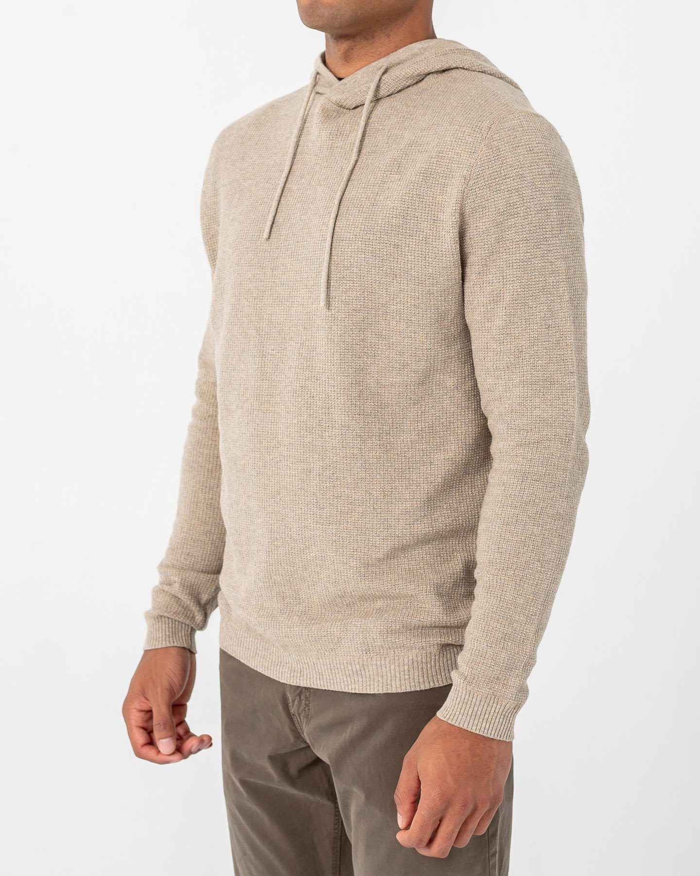 *Model is 6' 0", 175 lbs and is wearing a Medium