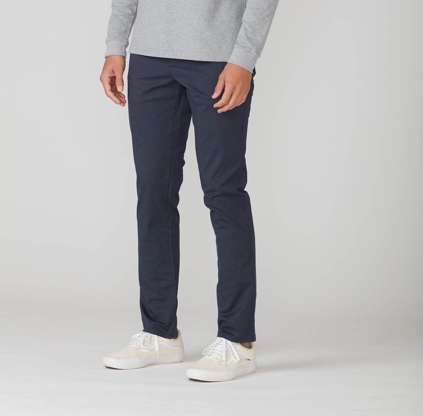 *Model is 6' 0", 180 lbs and is wearing a size 32