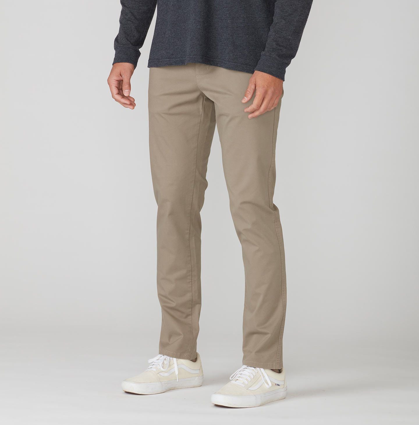 *Model is 6' 0", 180 lbs and is wearing a size 32