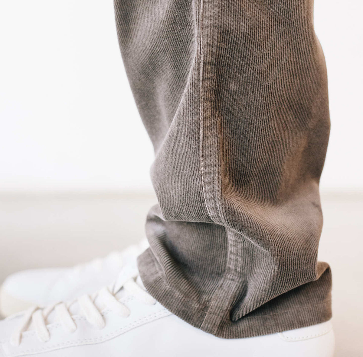 *Model is 6&#39;0&quot;, 170 lbs and is wearing a size 32